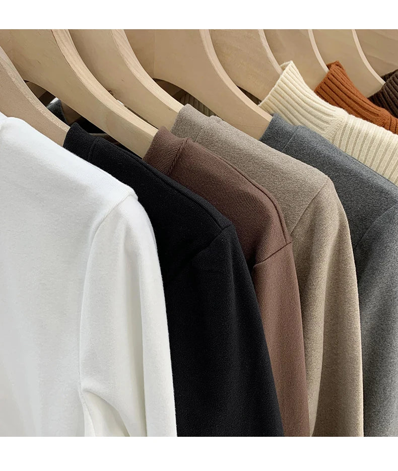 Camiseta básica de cuello redondo para mujer 2026 Otoño Invierno Nuevo Estilo Color Puro Ajuste Delicado Ropa Interior Forro Polar Grueso Manga Larga